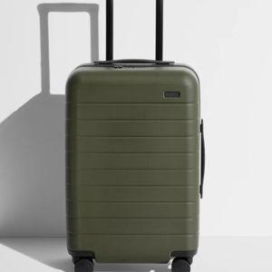The Carry-On in Olive Green