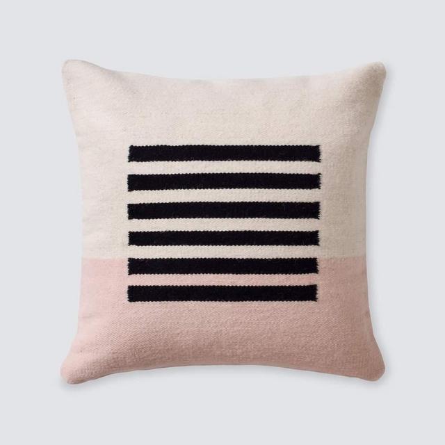 Cuño Pillow