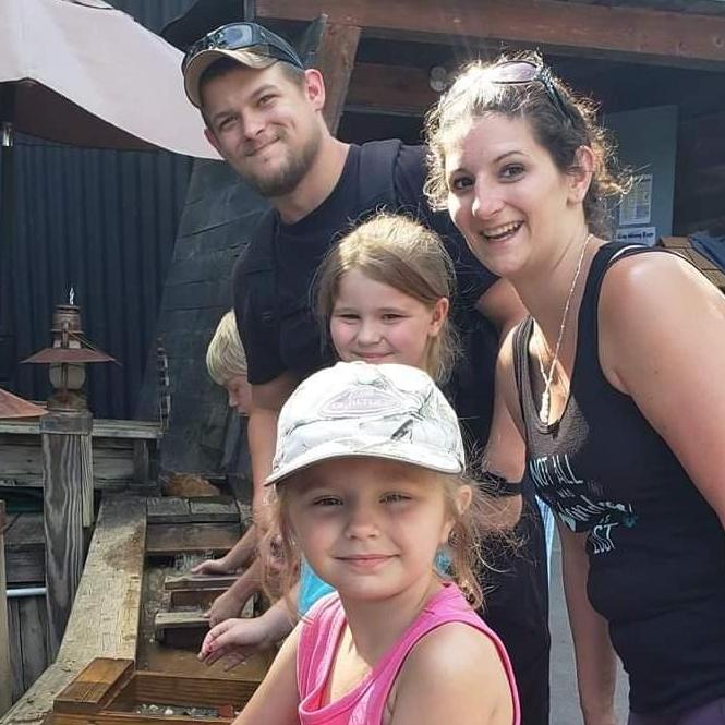 Having some mining fun at Knoebels Amusement Park in PA with his dad and Nilsa