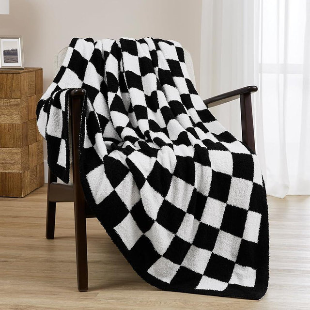 Cozzenity Checkered Throw Blanket, Black Soft Cozy Fluffy Knitted Throw Blankets for Couch, Sofa, Bed, Chair, Warm Fuzzy Travel Picnic Lightweight Plaid Blanket, 50x70 inches