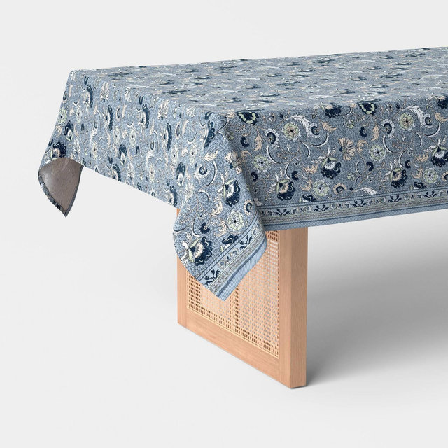 104"x60" Tablecloth Blue Floral - Threshold™