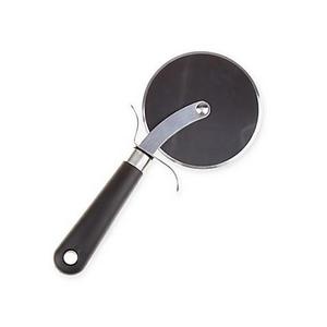 SALT Pizza Cutter in Black