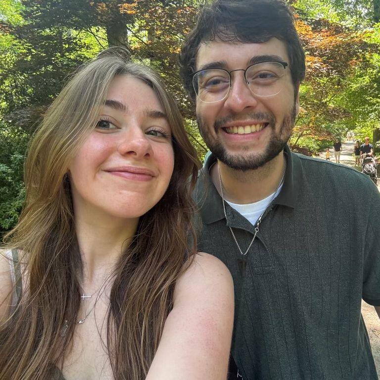 At Duke Gardens to celebrate Maya's 23rd birthday! Gabriel surprised her with all her family and some friends from college.