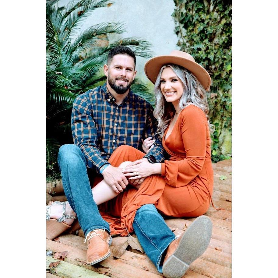 We're happy our photographer for these is going to join us for our wedding too!