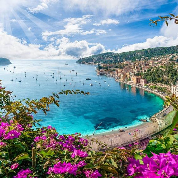5-night stay in French Riviera