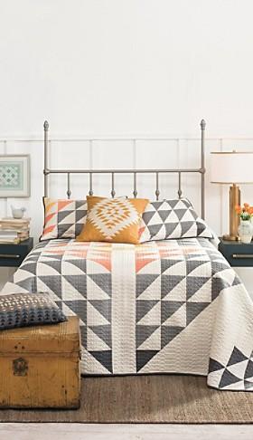 Arrowhead Quilt Collection