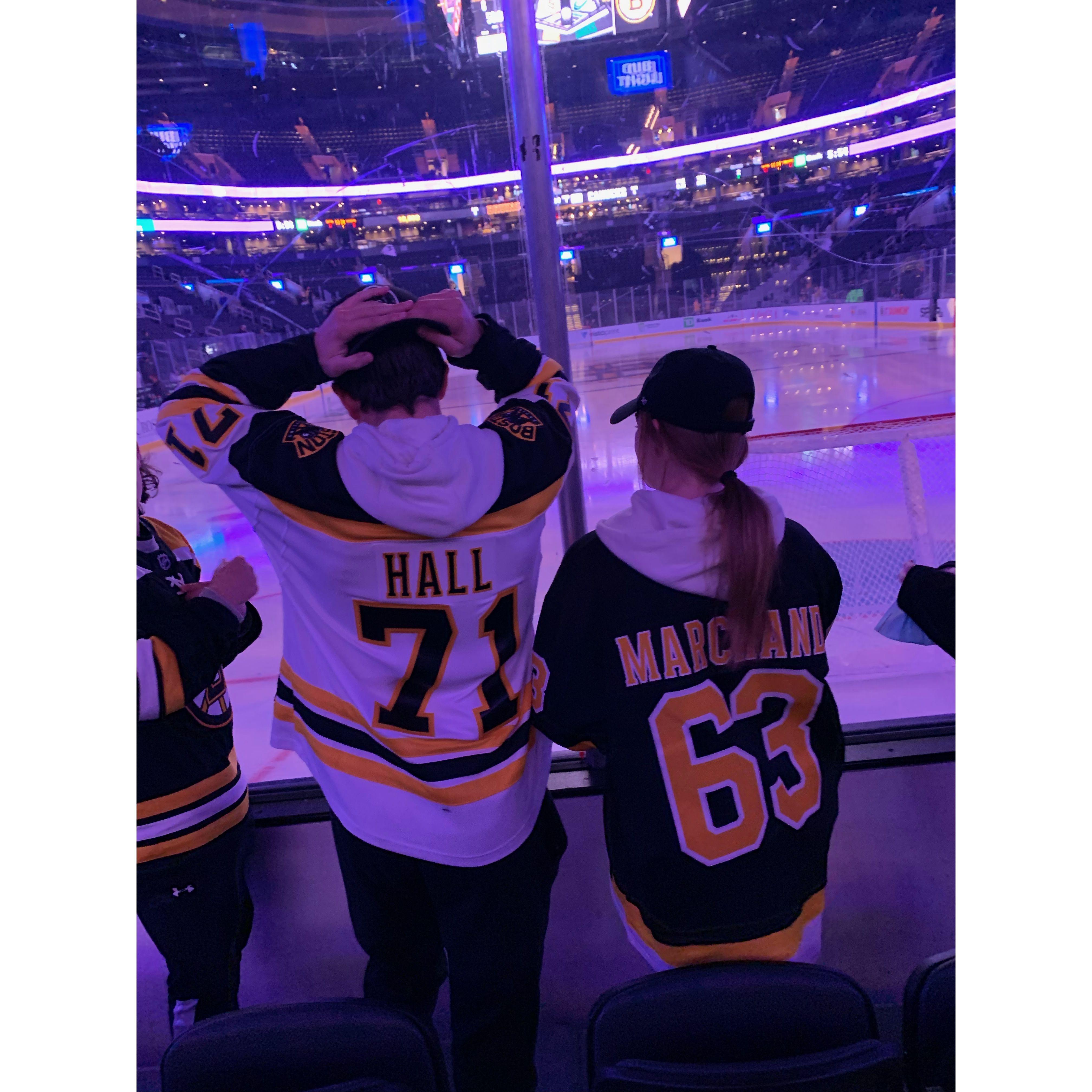 Kiely's first Bruins game!