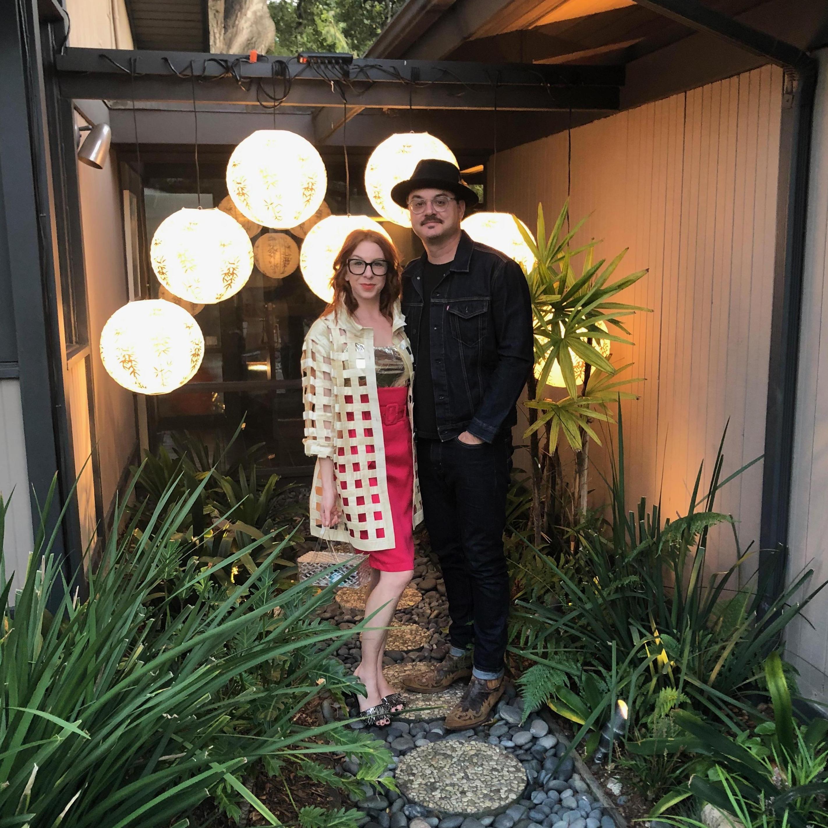 On this night, Ric walked right up to designer Bob Mackie and introduced Lauren, and without fainting, she showed him a pic of the vintage Mackie dress she'll be wearing on their big day!