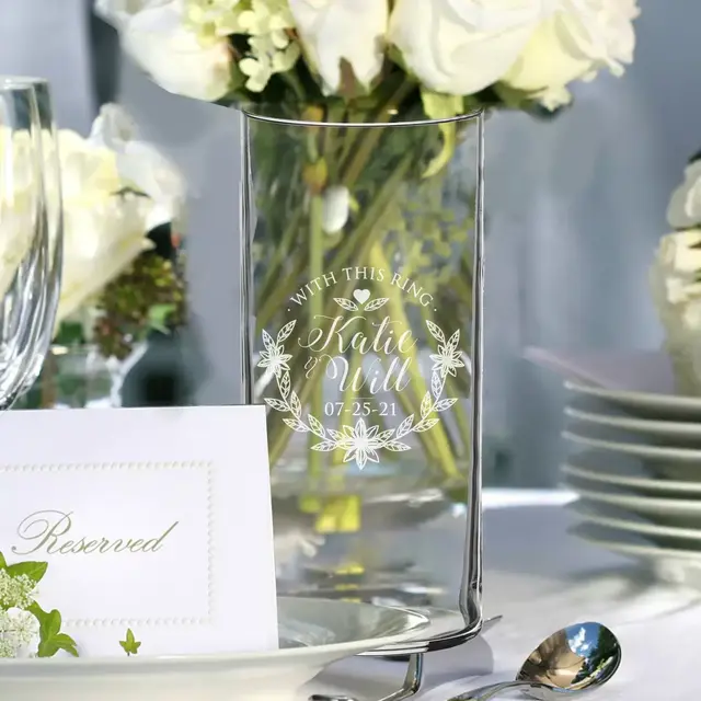 Engraved Flower Vase - Personalized Flower Vase - Customized Centerpieces for Wedding - Custom Centerpiece Vase - Table Center Pieces