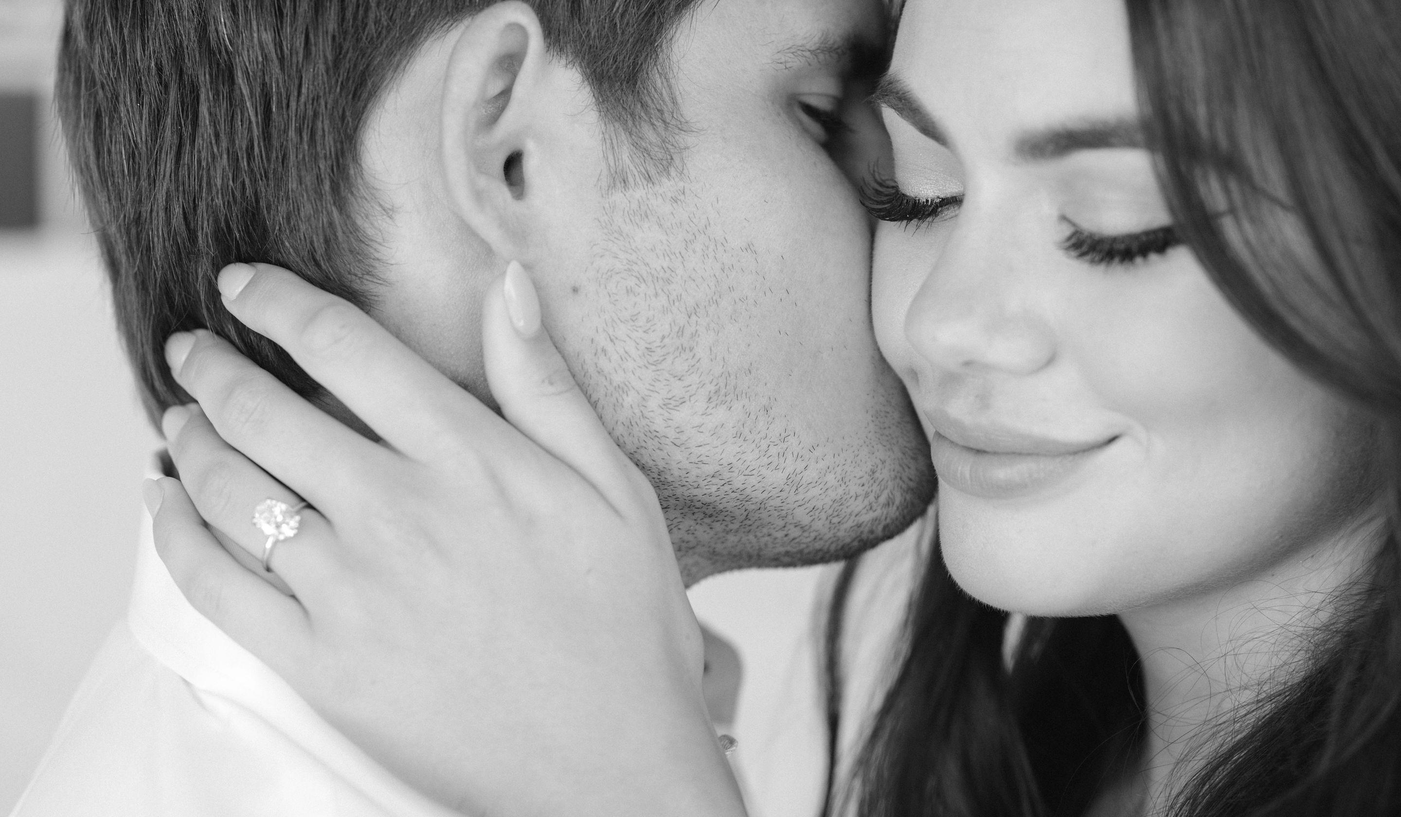 ariana-shannon-and-hank-cavender-s-wedding-website