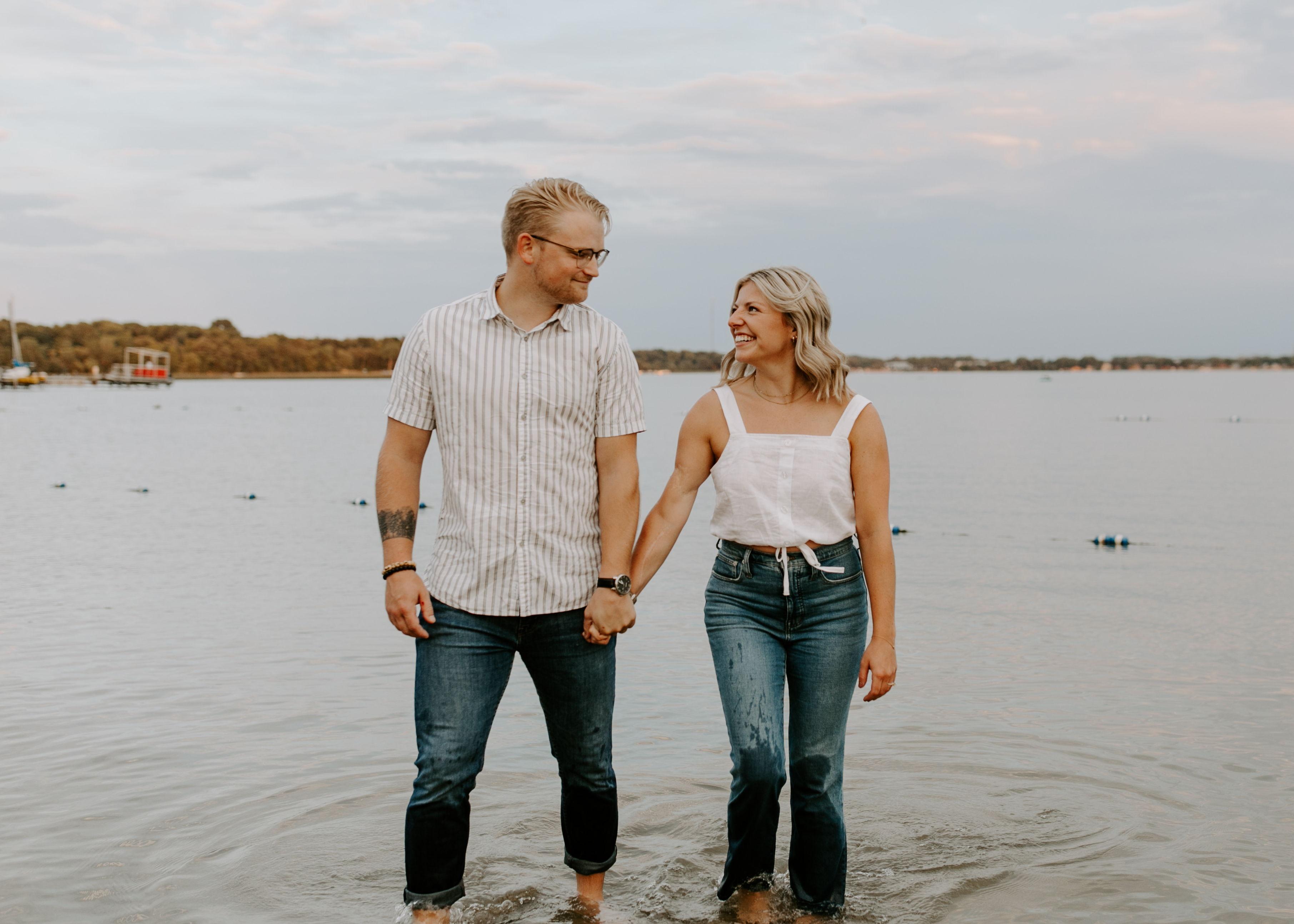 The Wedding Website of Sydney Gilbertson and AJ Hill