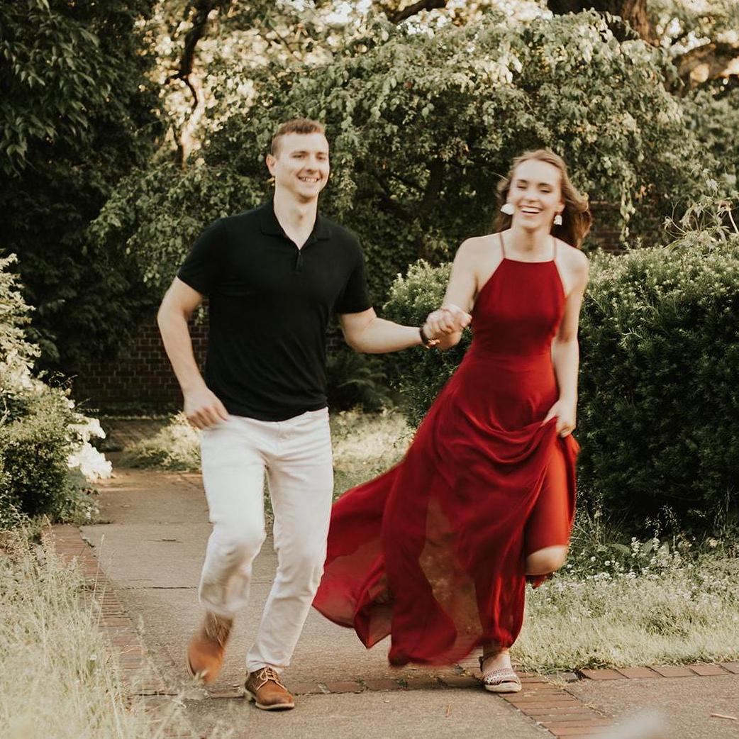 Engagement Photos - Mellon Park