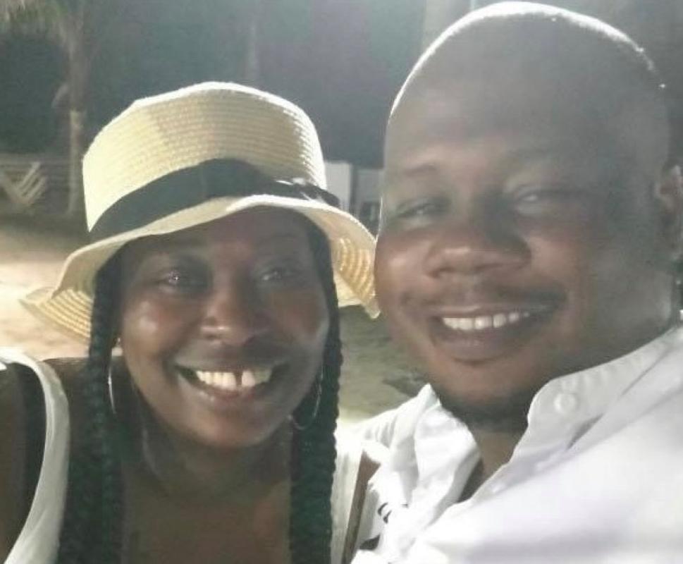 The Wedding Website of Eboni Rabb and Greg Owens