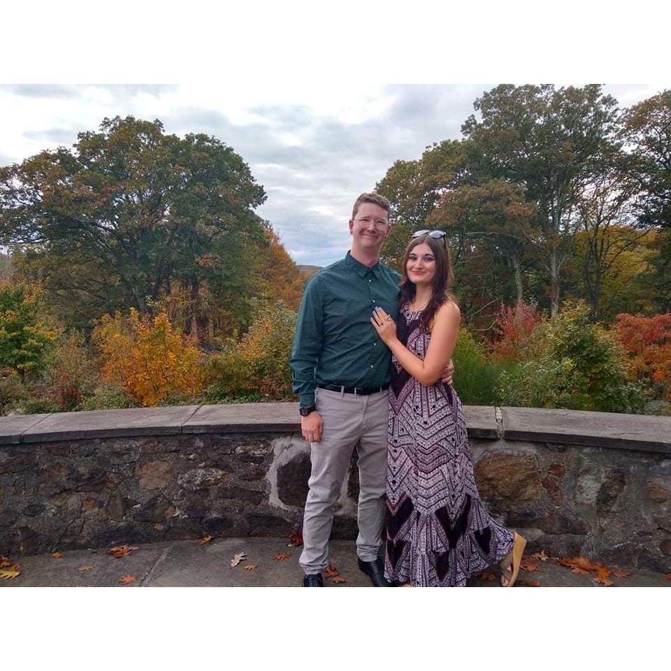 Leaf peepin'