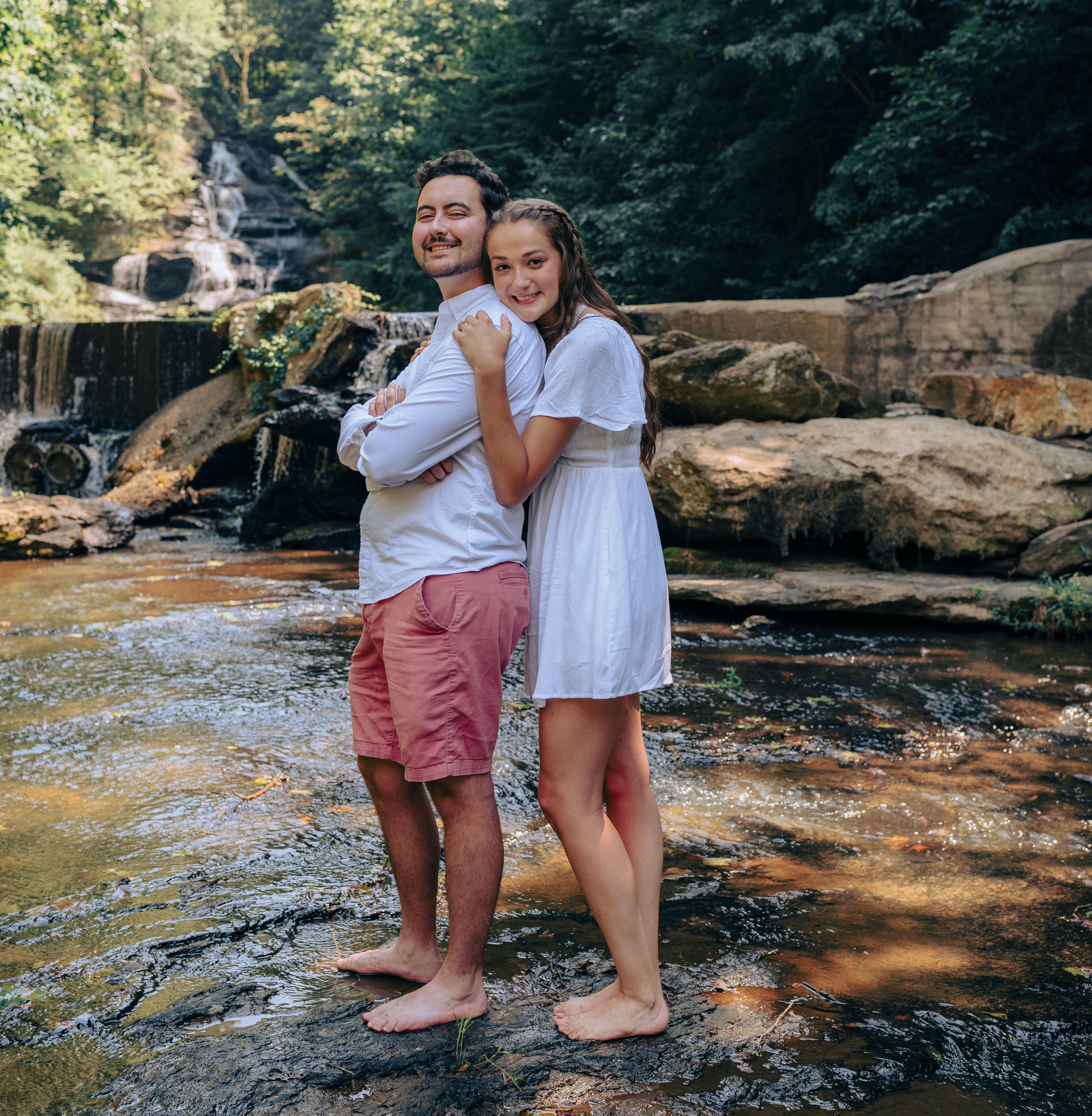 The Wedding Website of Ashley House and Rowan Desjardins