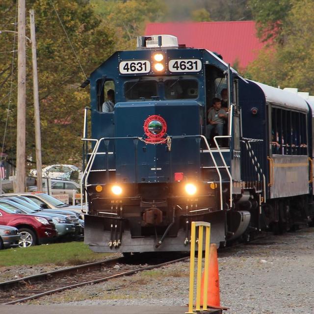 Scenic railway tour