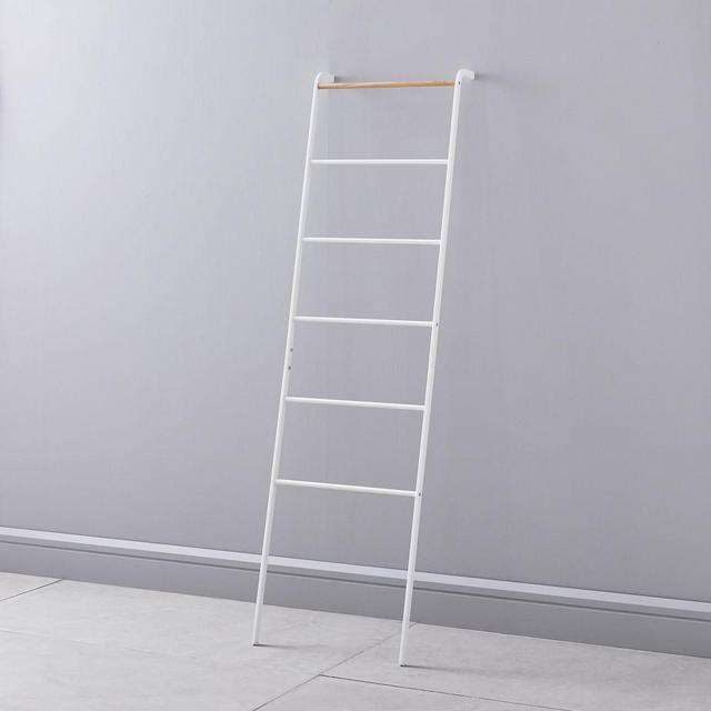 Ladder Hangers, White