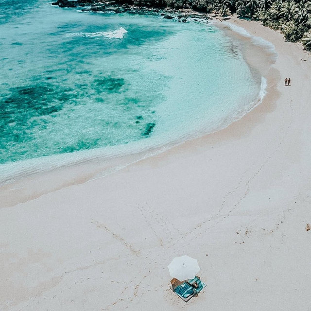 Honeymoon Private Beach Picnic at Yasawa Island Resort and Spa~ Fiji