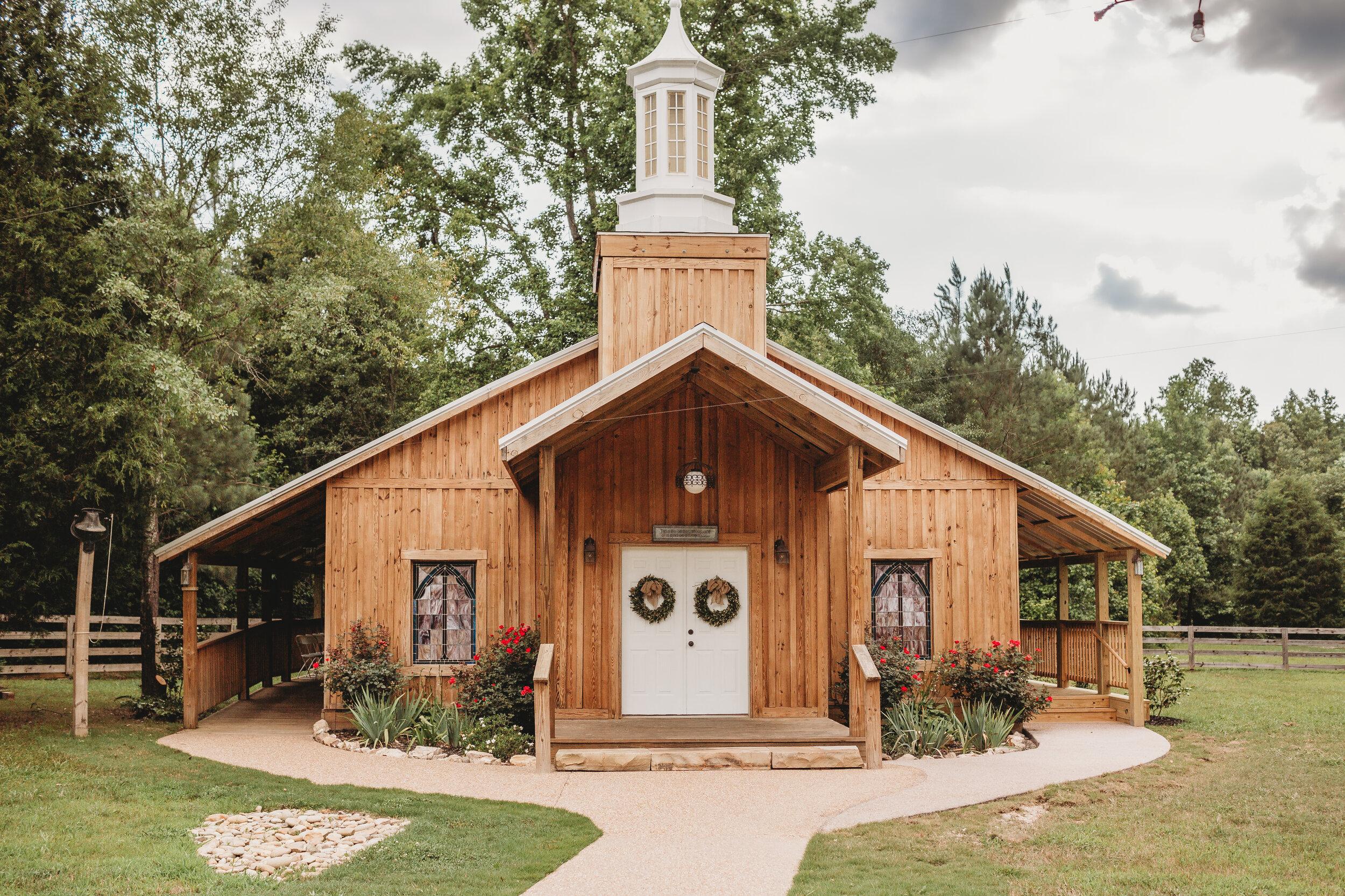 The Wedding Website of Victoria Estrada and Carlton Hannah