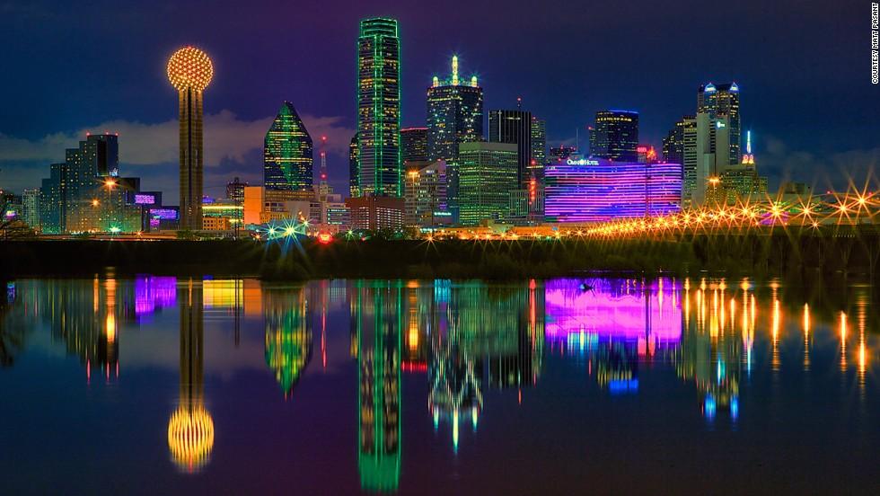 The Wedding Website of Catherine Roberts and Wilmer Valles