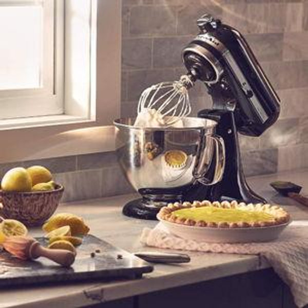 Artisan® Series 5 Quart Tilt-Head Stand Mixer - Black Matte | KitchenAid US