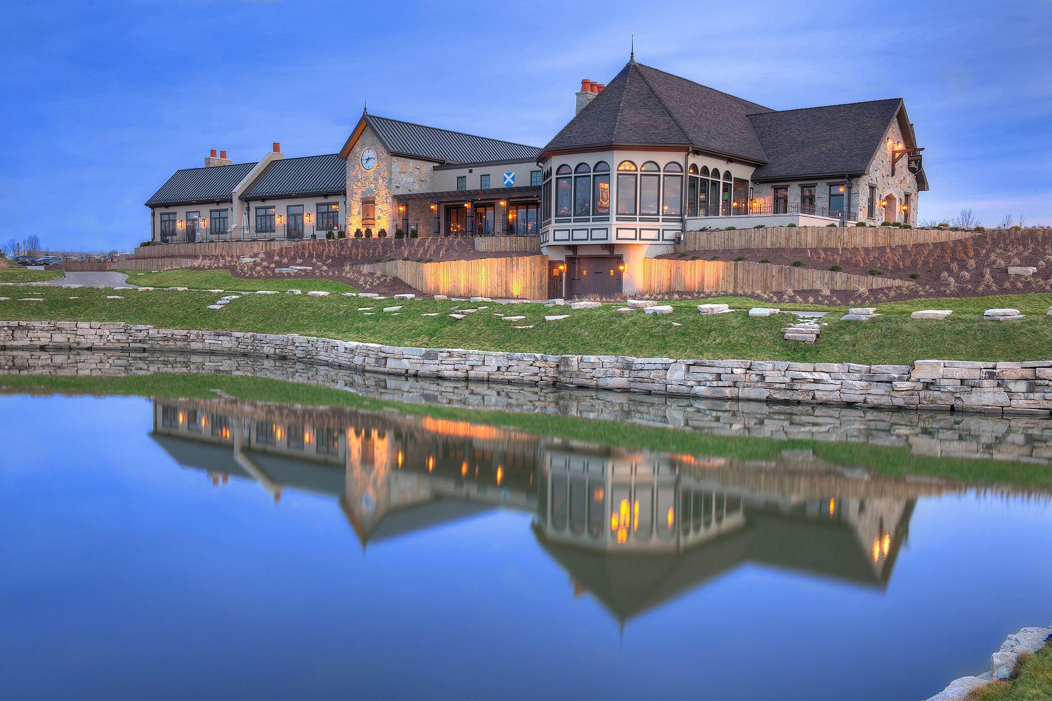 The Wedding Website of Jessica Pacetti and Tom Roe