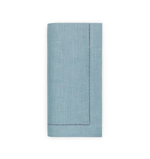 Contemporary Concepts: SFERRA Table Linens Festival Hydrangea Blue Dinner Napkin Set/4