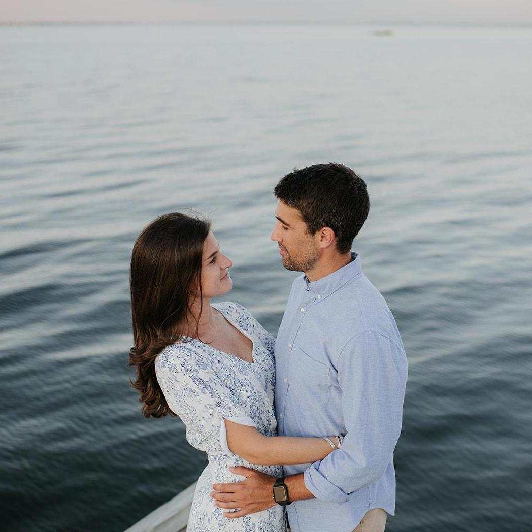 Engagement photos in Nonquitt (August 2021)
