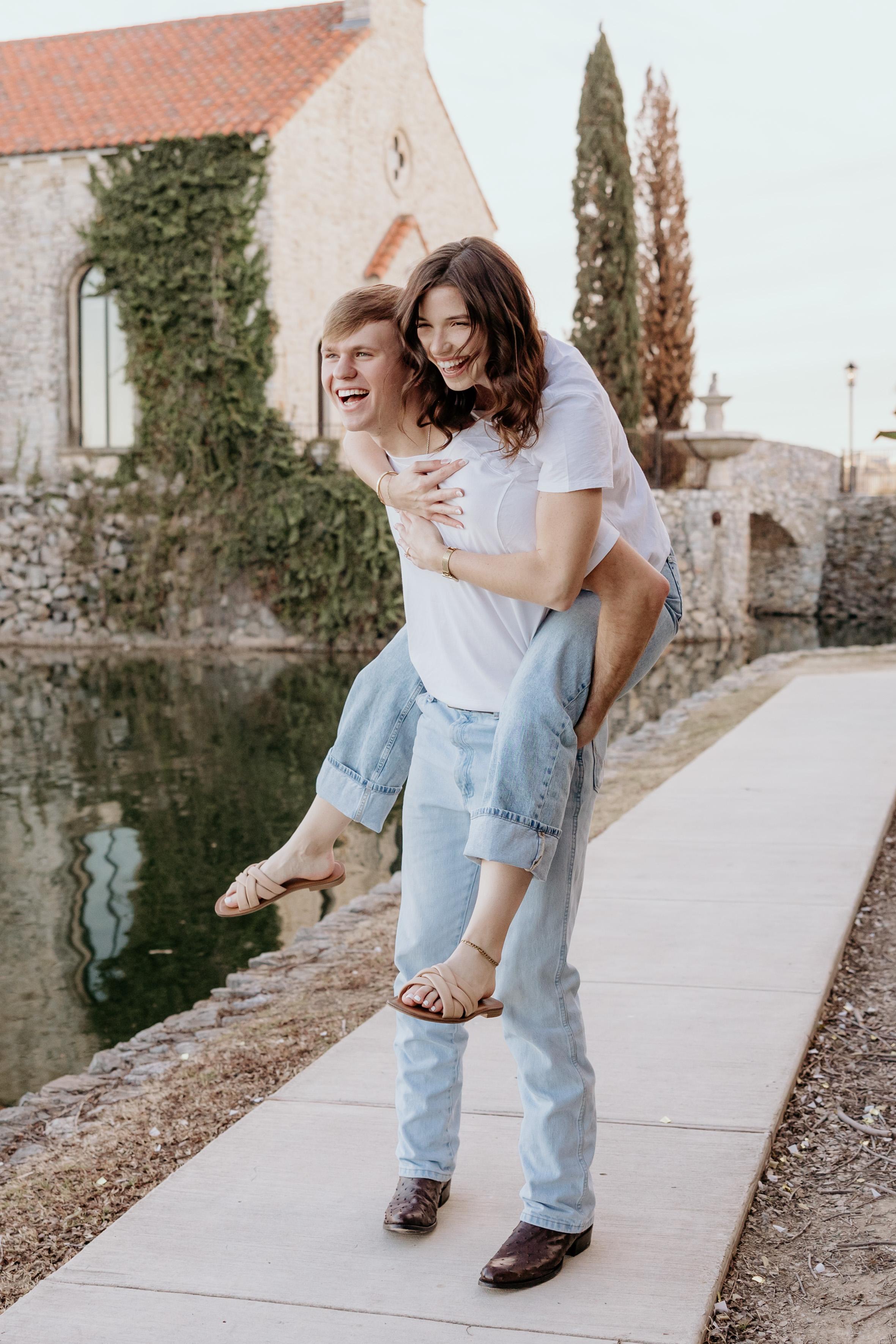 The Wedding Website of Isabelle Capua and Logan Barker