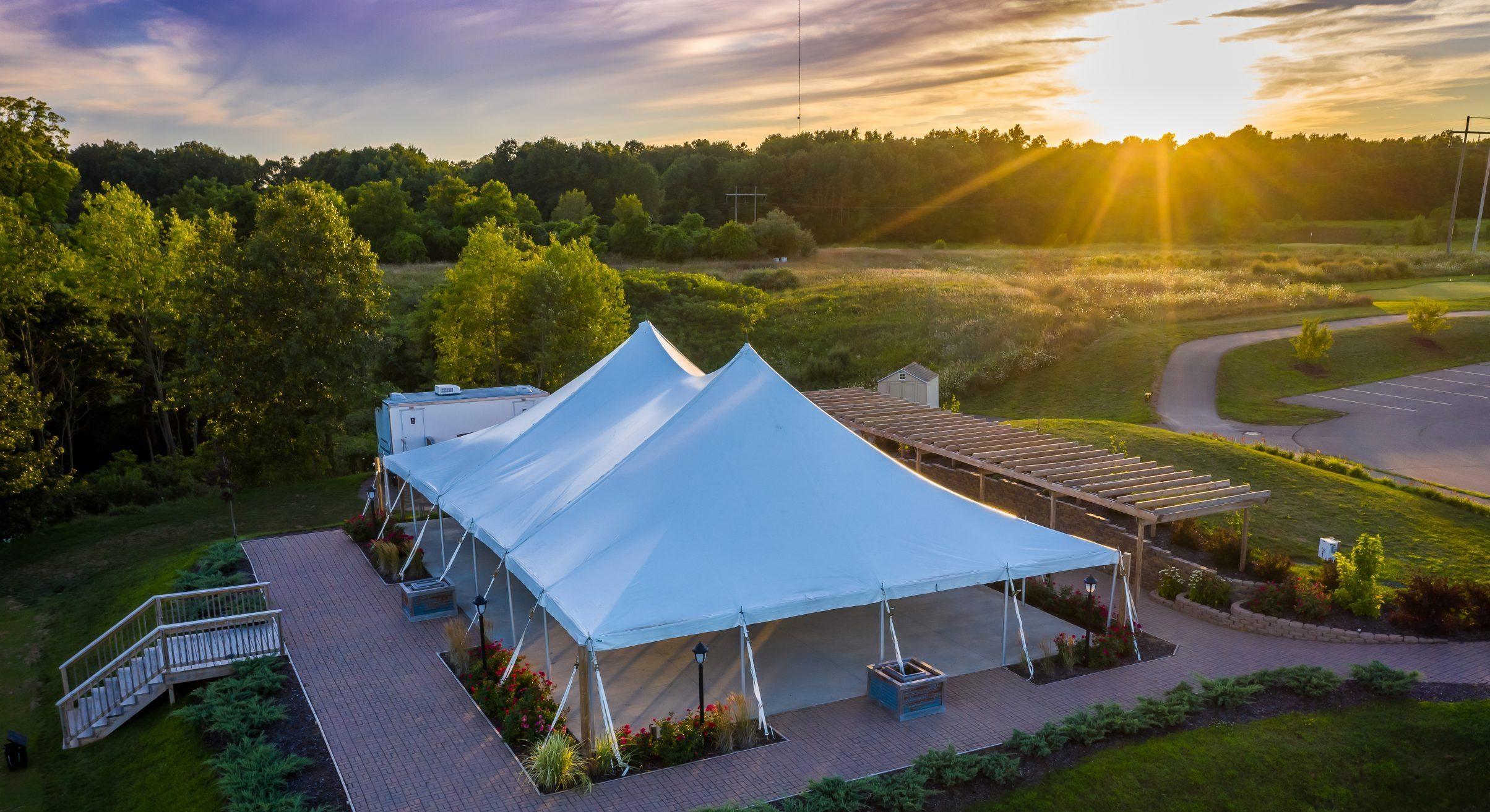 The Wedding Website of Josilyn Eichorn and James Walter