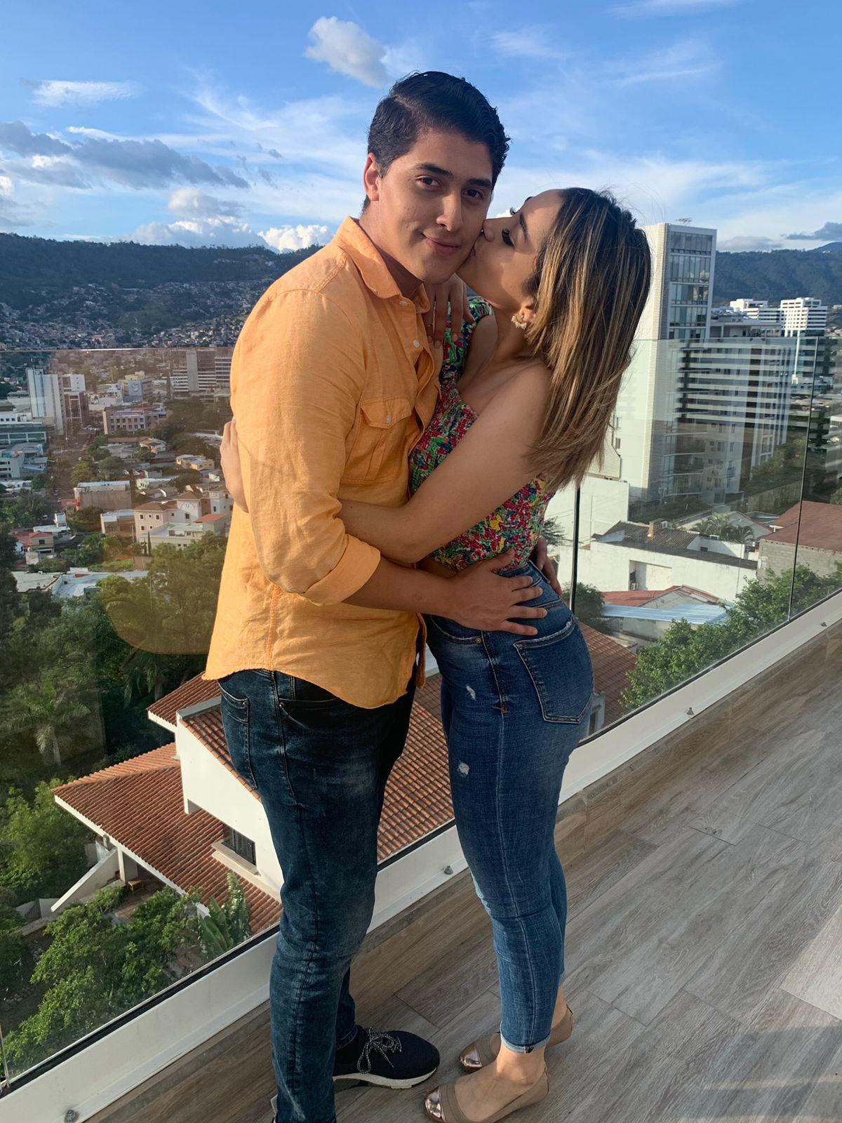 The Wedding Website of Mónica Sierra and Michael Cruz