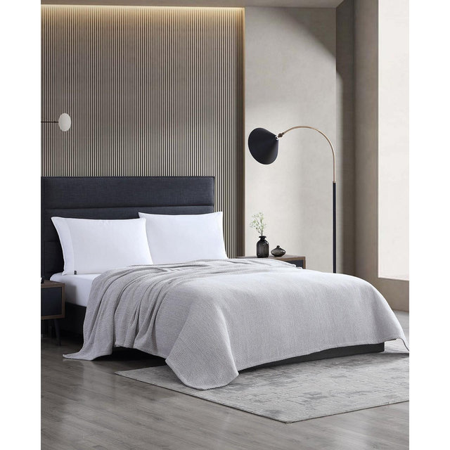 Chenille Pique Blanket, Full/ Queen