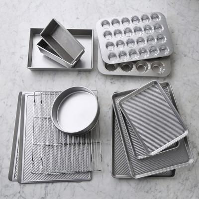 Williams Sonoma Traditionaltouch™ 15-Piece Bakeware Set