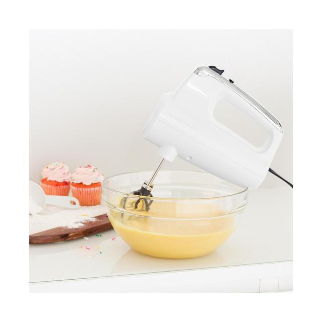 Black and Decker® Helix Performance Hand Mixer MX600W