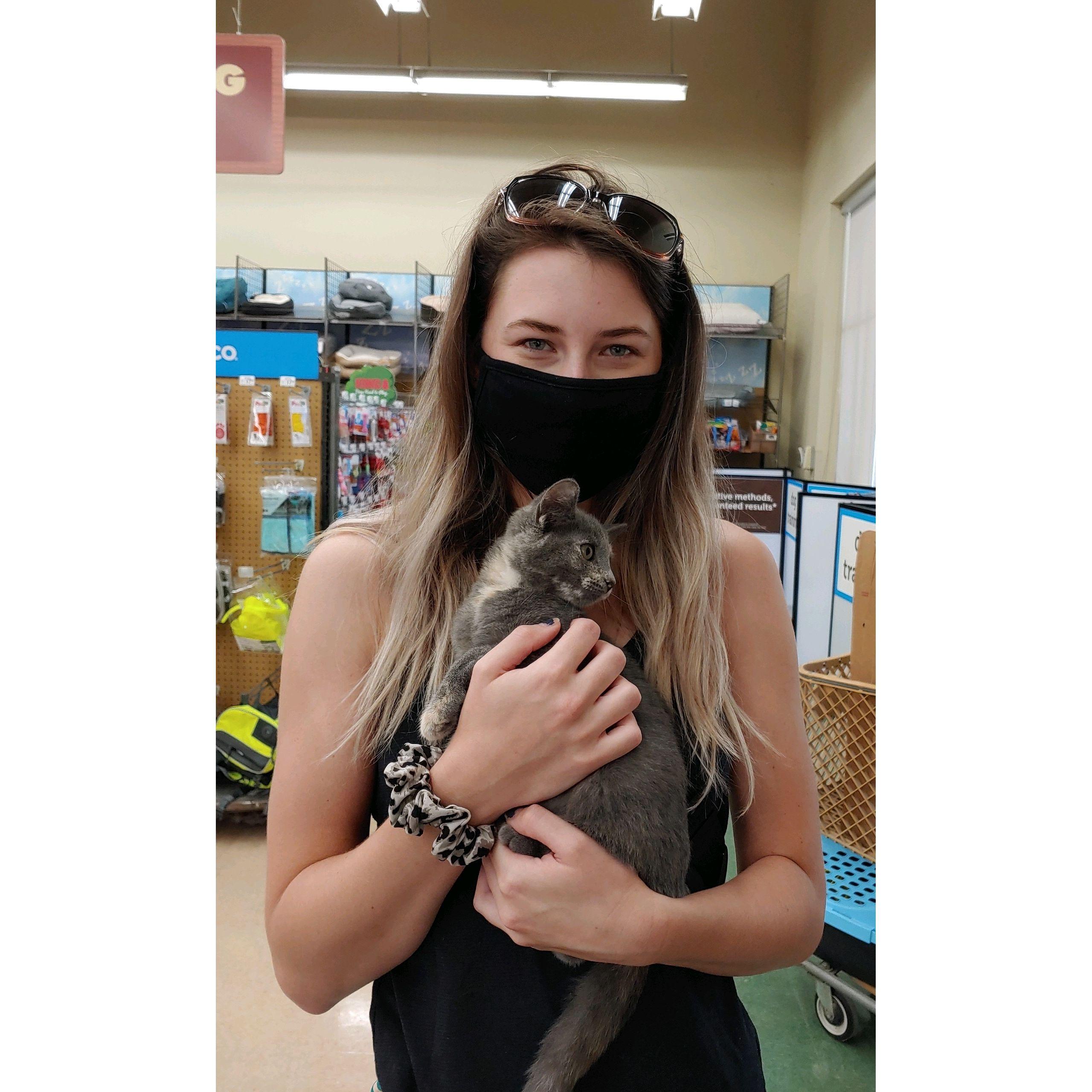 September 2020: Picking Aurora up from Petco!