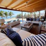 Airbnb: Canoas de Punta Sal Beach House
