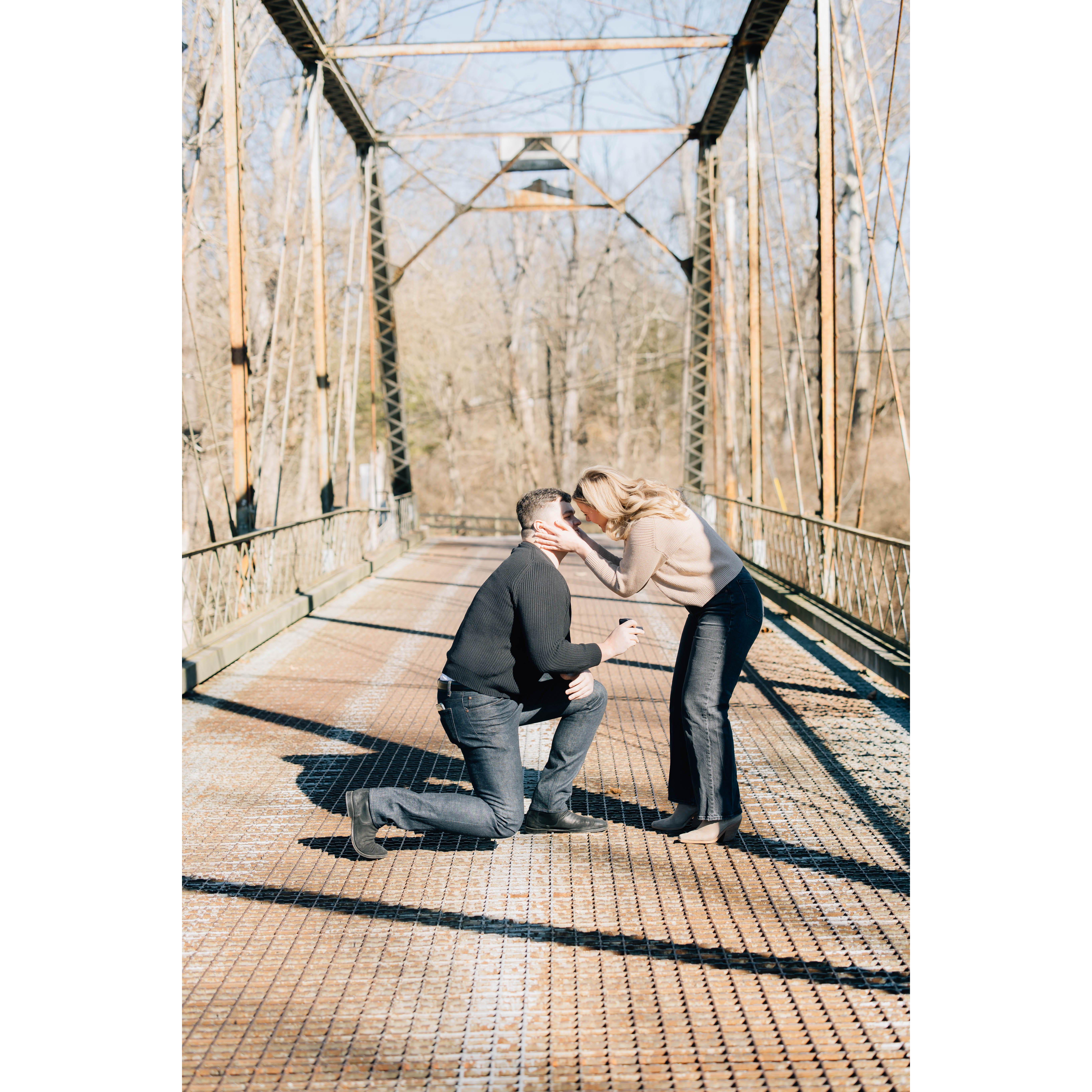 Ben proposed on the bridge that Katie grew up driving over everyday on her way to school. The proposal was covered up by plans for a Goyette family photoshoot.