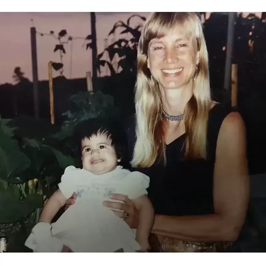 Elena and Sue (mom)