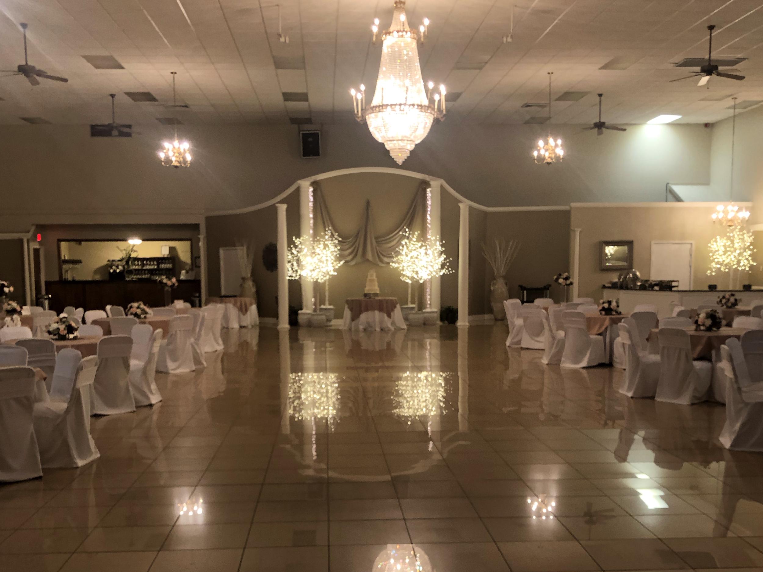 The Wedding Website of Kennia Daniels and Sidwynn  Thigpen