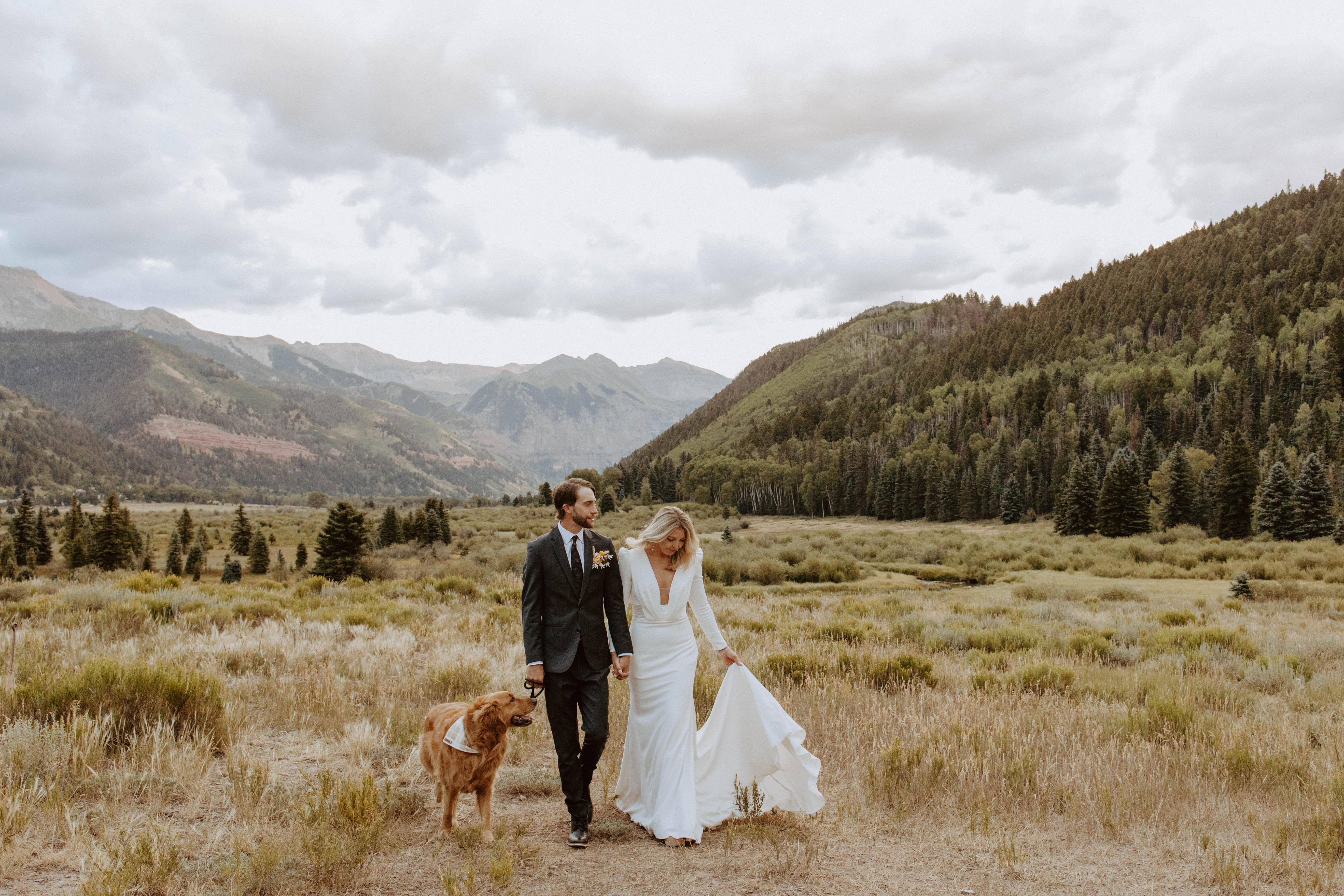 The Wedding Website of Samantha Stuber and Jake Johnson