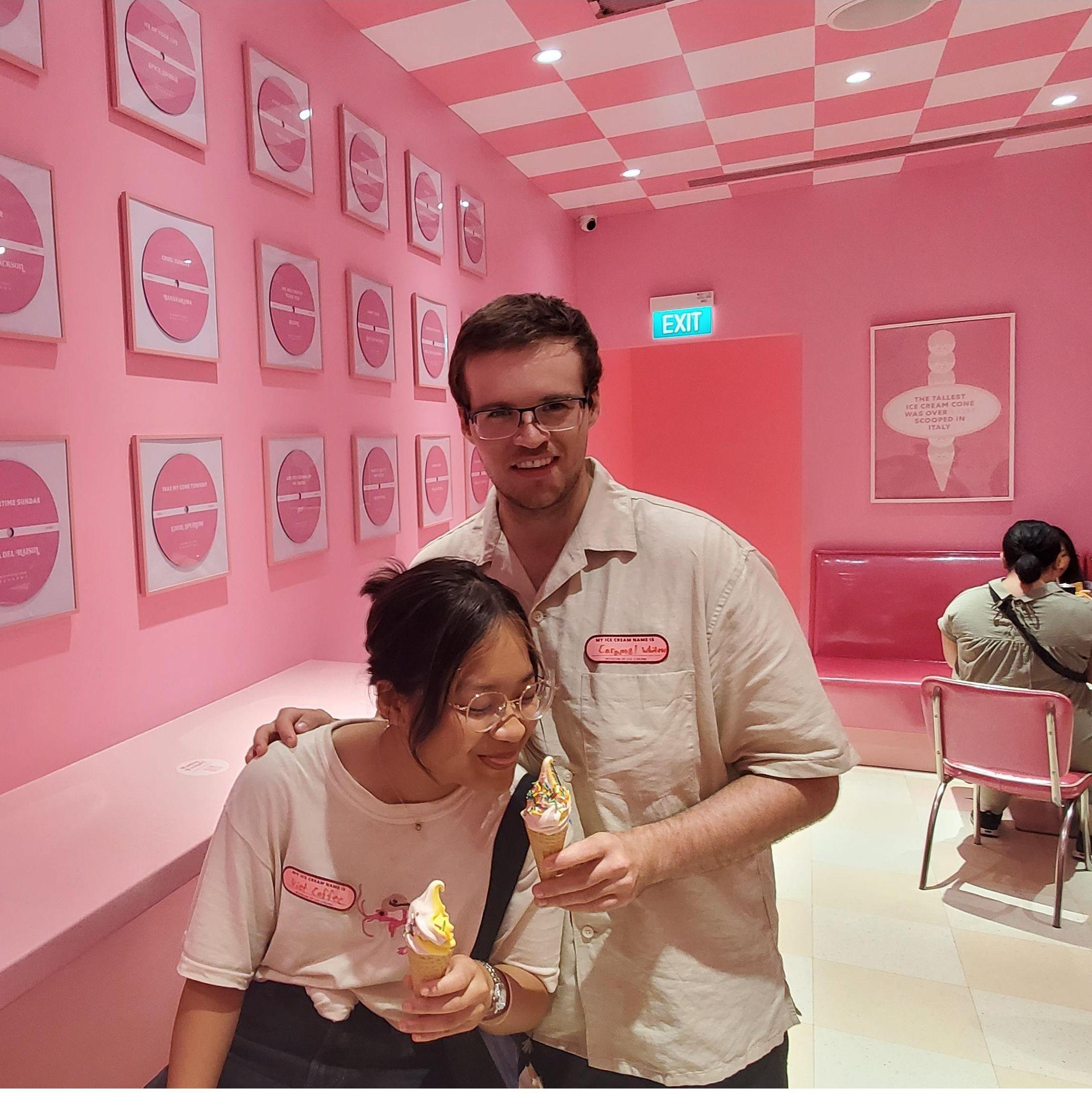 (2024) Theft at the Ice Cream Museum in Singapore