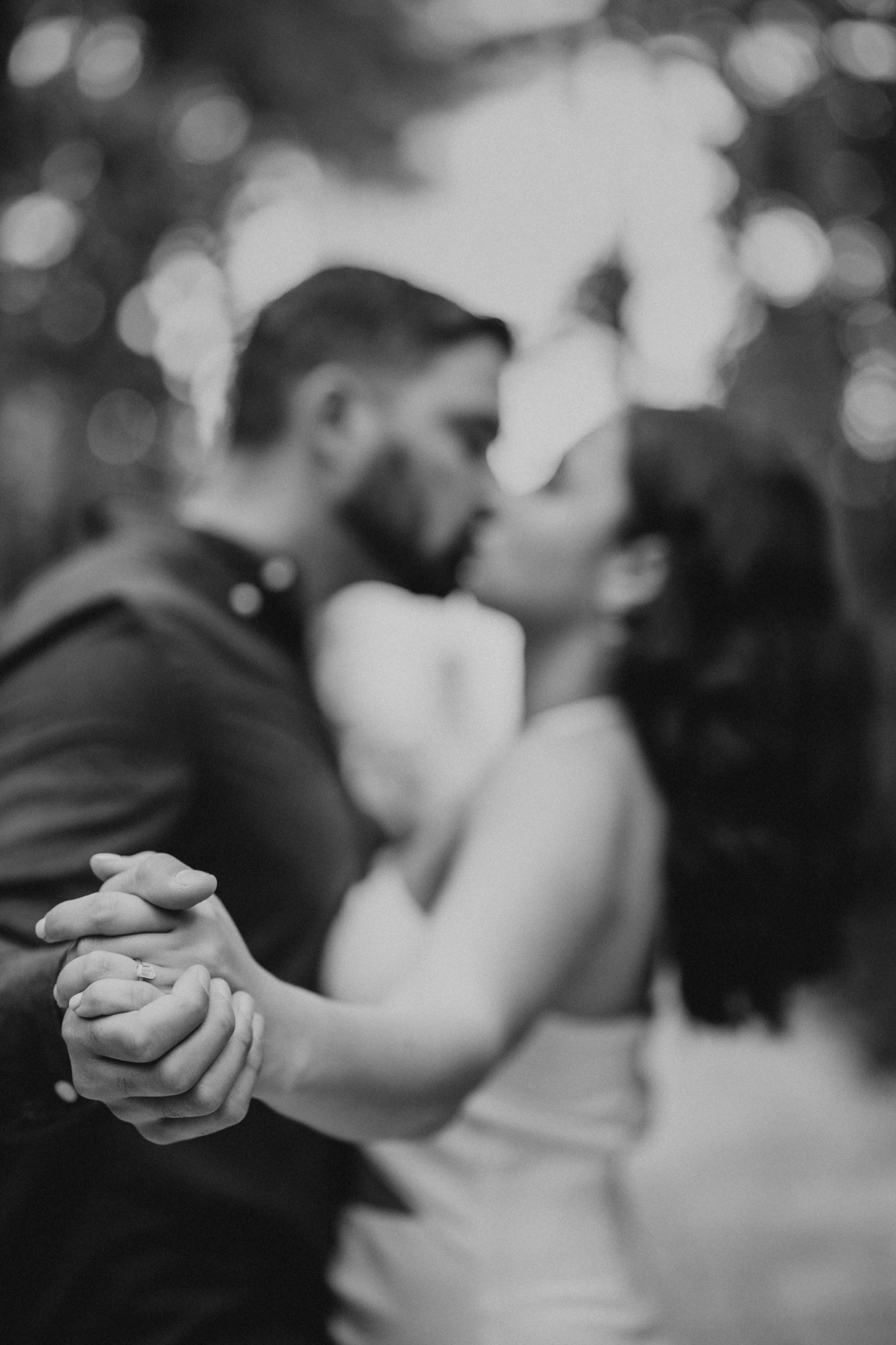 The Wedding Website of Aline Manella Pereira and Andres Daniel Rodriguez