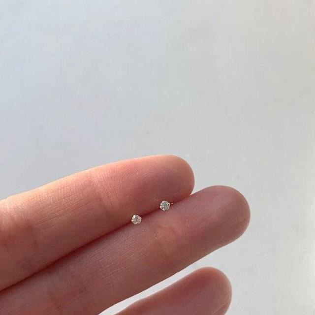 *BRIDAL SHOWER* 2mm Gold Stud