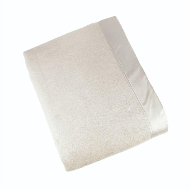 Maizy Silk Fleece Blanket With Satin Border, King, White
