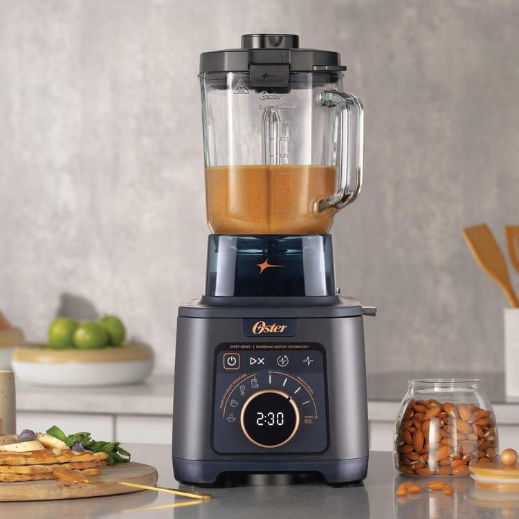 Oster, Titan Performance Blender | Zola