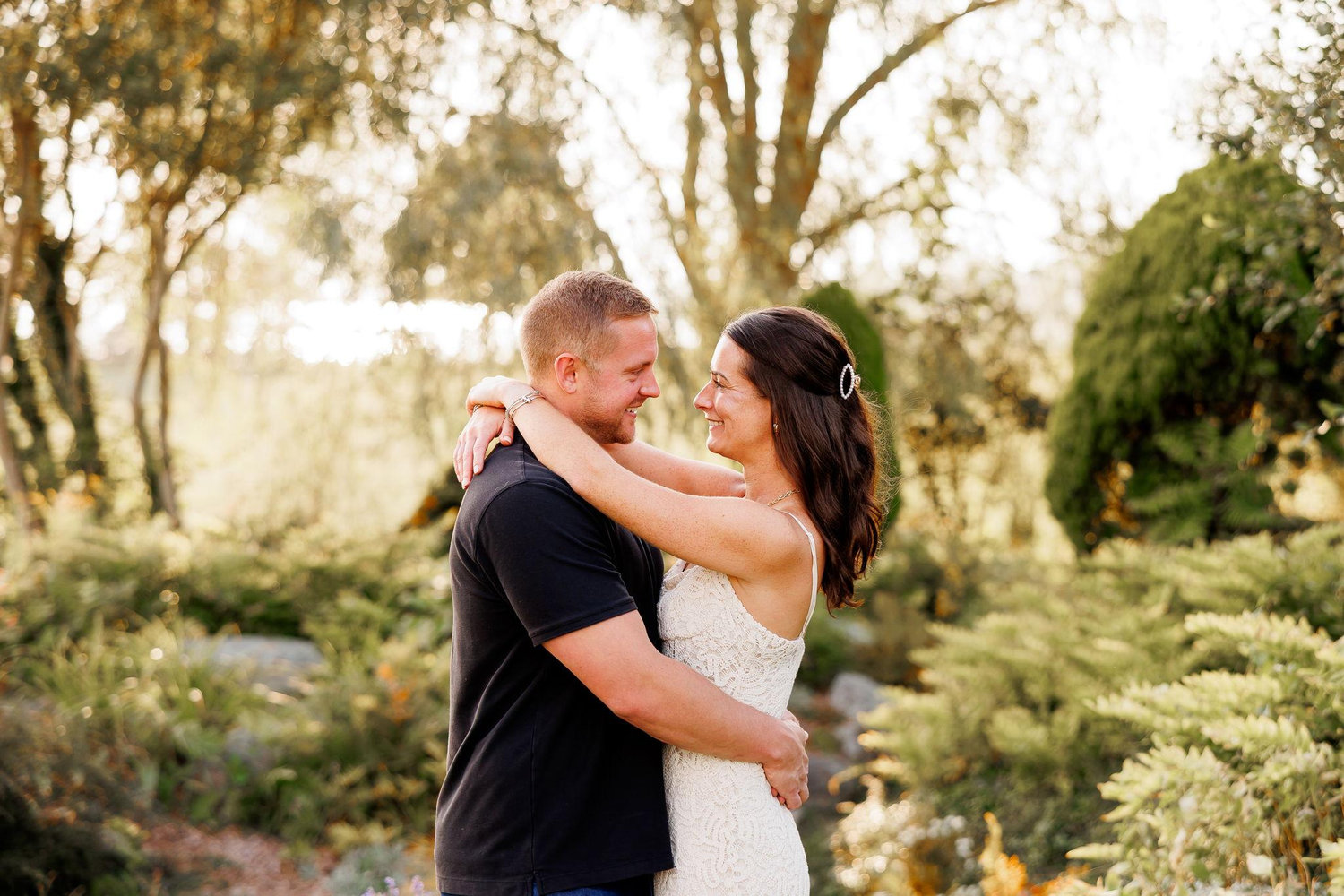 The Wedding Website of Phil Bishop and Julie Johnston