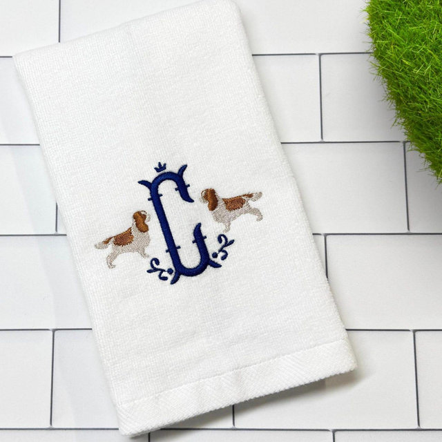 Monogram Cavalier King Charles Spaniel Fingertip Towel, Embroidered Guest Towel for Cavalier Mom, Gift for Cavalier Lover