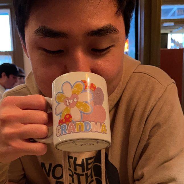 The start of 2021. The date where Shelby told Andrew "I love you". Andrew said it too but it was on the couch in the living room and there aren't any cute photos to remember it by.