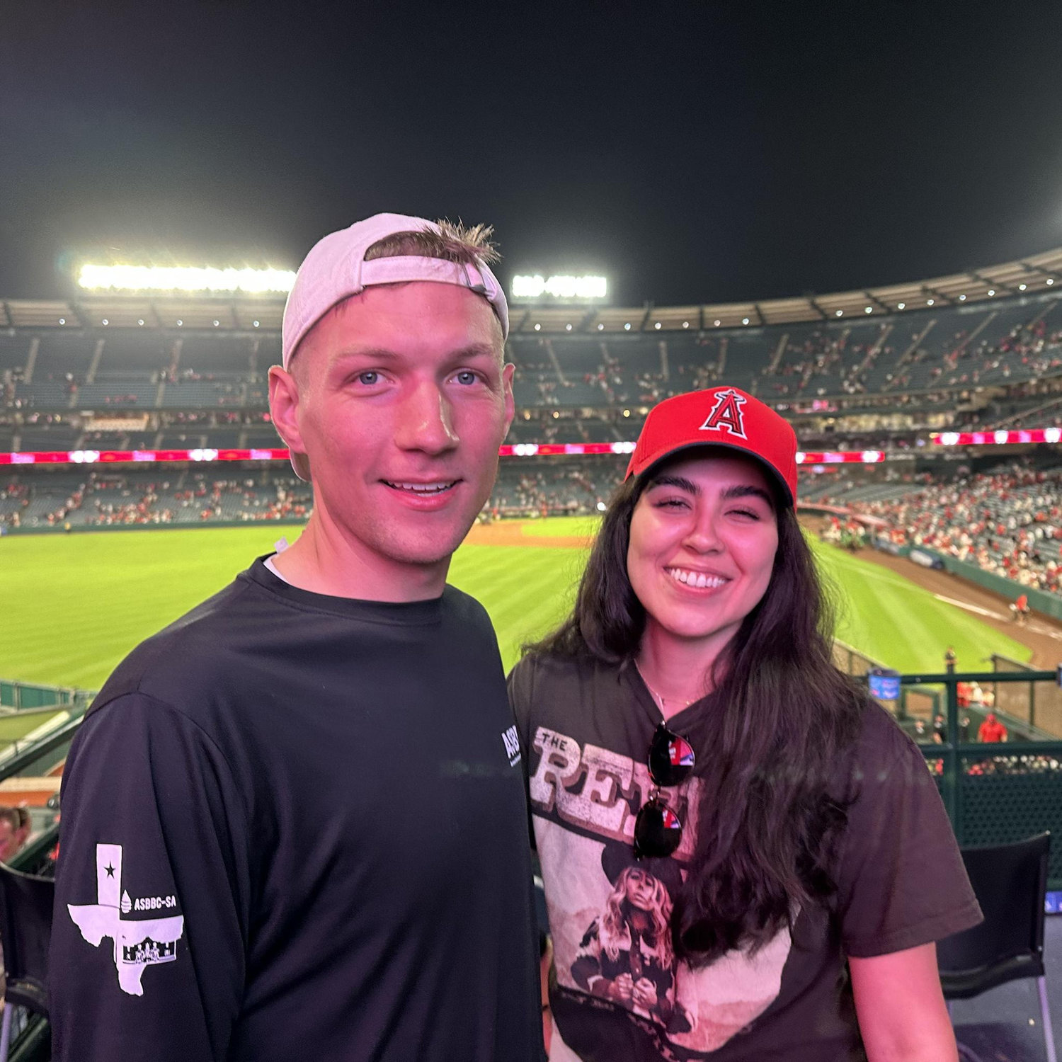 A first MLB game for both of us (Marcela's first baseball game ever!)