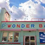 Wonder Bar